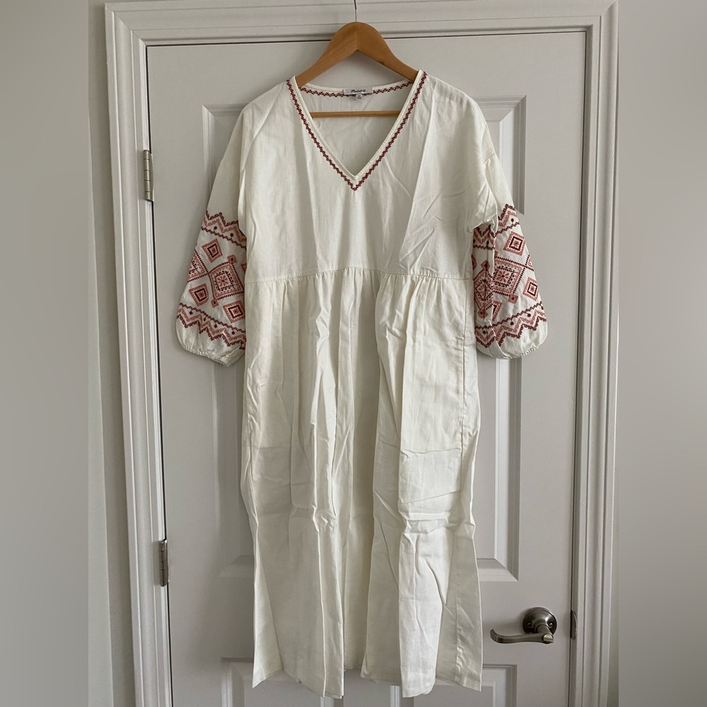 Madewell Embroidered-Sleeve Popover Midi Dress